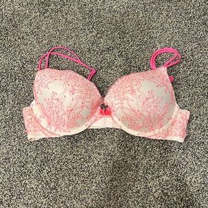 VS push-up bra